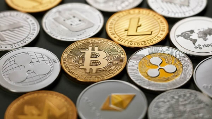 Ünlü yatırım uzmanından 2 altcoin tavsiyesi Bitcoin  