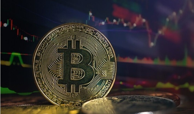 Bitcoin'de "düşüşler geçici, hedef 75 bin dolar" iddiası!